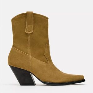 Zara Gray Ankle Boots with Suede Finish